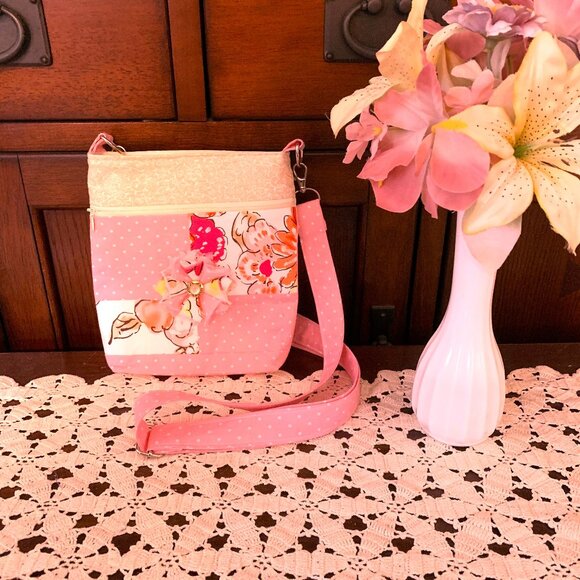 Handmade Cotton Crossbody Bag with Magnetic Snap Closure And Shabby Chic Flower - Picture 1 of 9